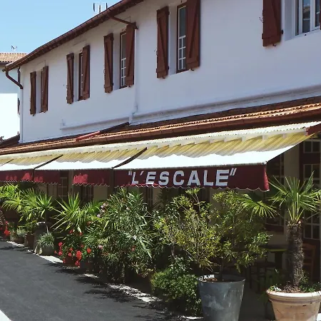 L'escale Surf - *