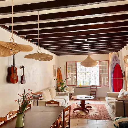 Hostal L'escale Surf - Getaria