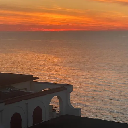Hostal L'escale Surf -