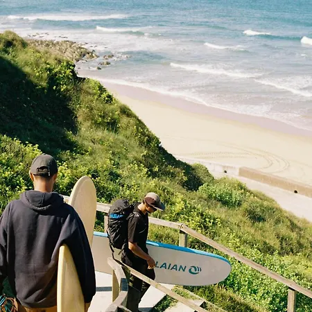 Hostal L'escale Surf - *